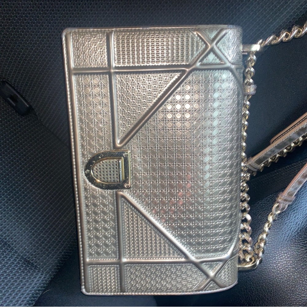 RARE 🔥 Authentic Diorama Calfskin Bag - Picture 6 of 12